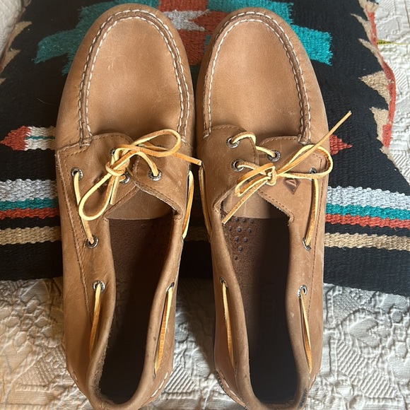 Men’s Sperry Topsider Boat Shoes - Picture 2 of 8